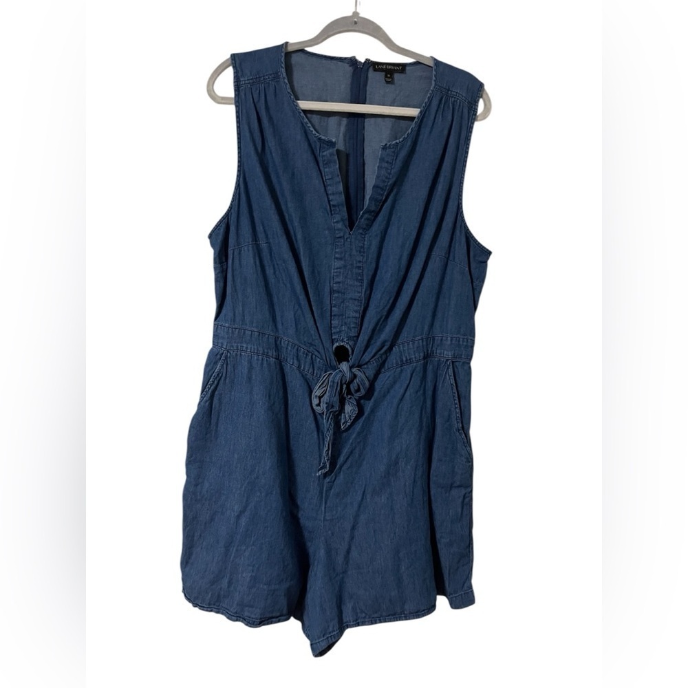 Lane Bryant Size 20 Blue Chambray One Piece tie front keyhole sleeveless